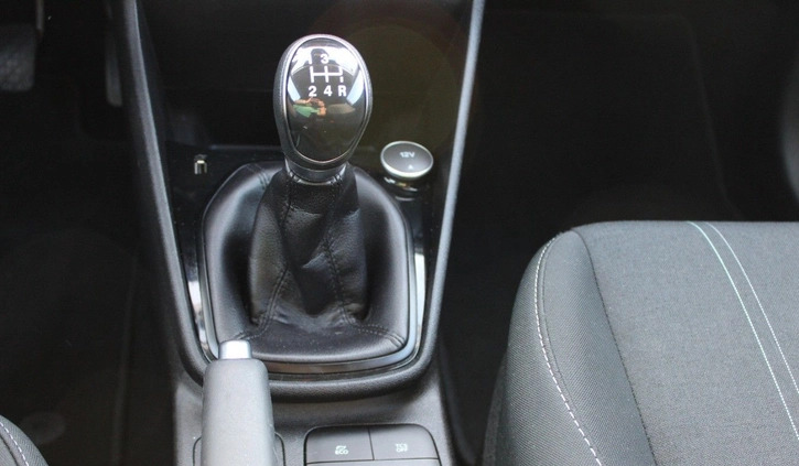Ford Fiesta cena 34900 przebieg: 33250, rok produkcji 2019 z Kamień Pomorski małe 562